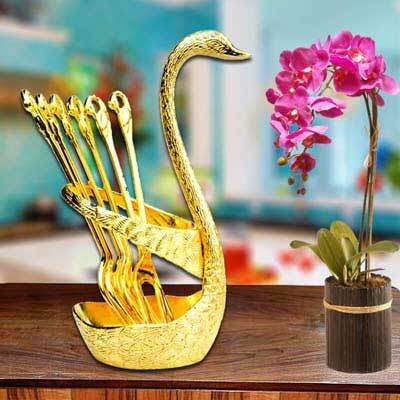 Golden Swan Cutlery Holder with Spoon & Fork Set
