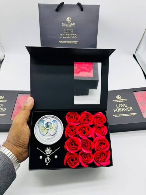 Love Forever Rose Gift Box with Pearl Necklace