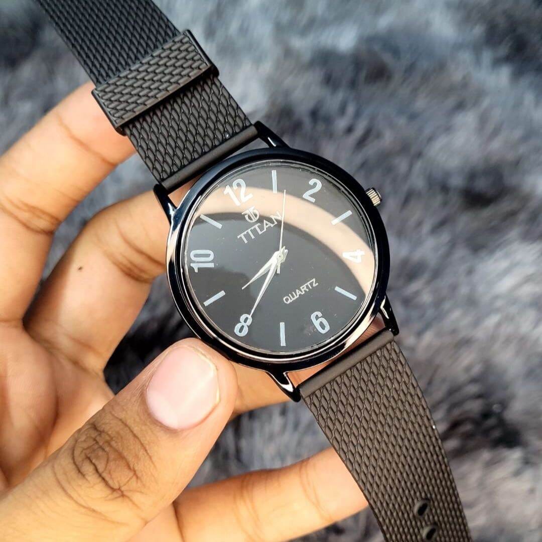 Titan Style Men’s Classic Quartz Watch with Black Strap