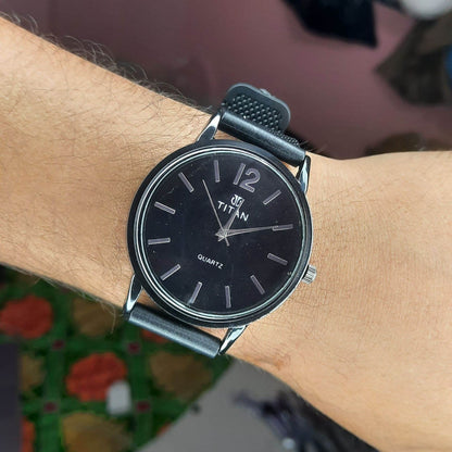 Titan Style Men’s Classic Quartz Watch with Black Strap